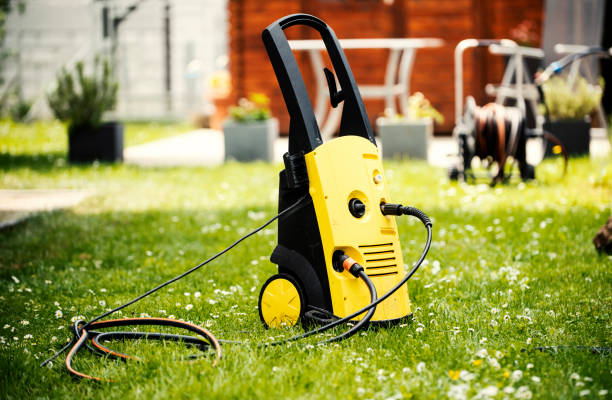 Best Parking Lot and Garage Cleaning  in Holts Summit, MO